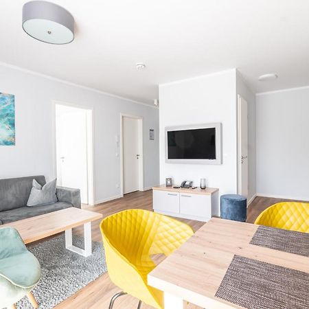 Sporthotel Neuruppin - Gästehaus mit Ferienwohnungen Exterior foto